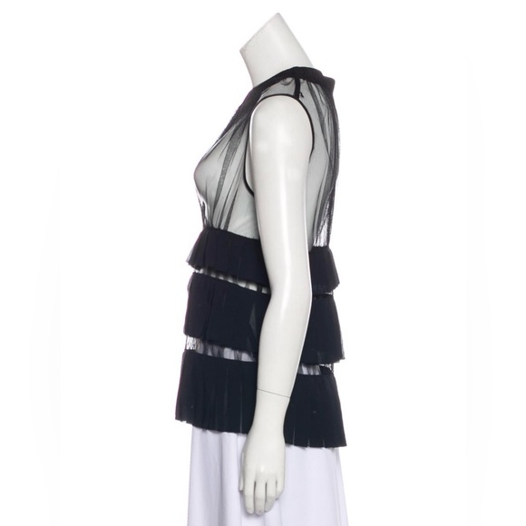 (🆕) Vera Wang Sheer Tiered Top 🖤 - Picture 2 of 7